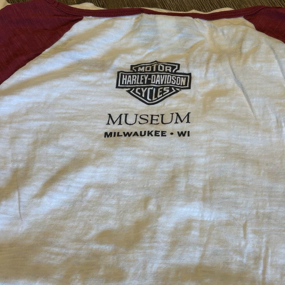 Harley-Davidson Museum Raglan Shirt‎ Women XL White Red Milwaukee WI Cotton - Picture 5 of 5